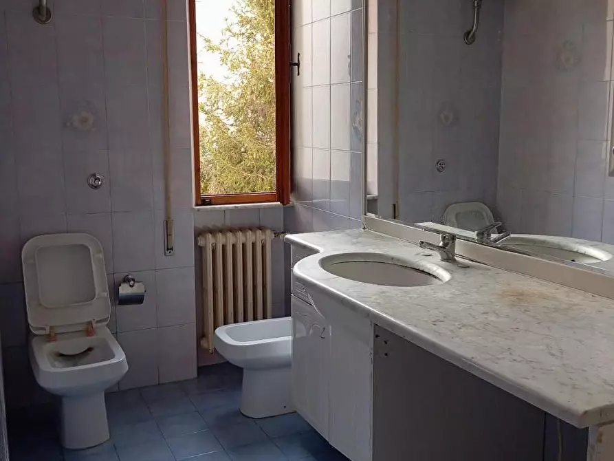 Immagine 11 di Appartamento in vendita  a Poggibonsi