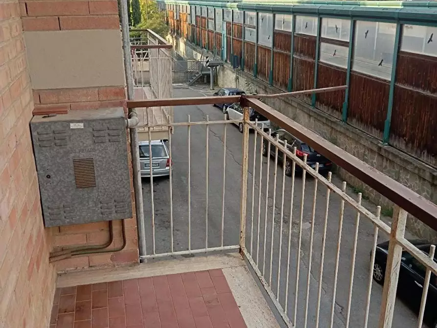 Immagine 8 di Appartamento in vendita  a Poggibonsi