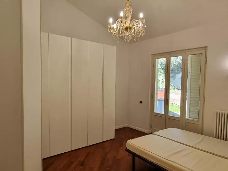 Immagine 27 di Villa in vendita  a San Giuliano Terme