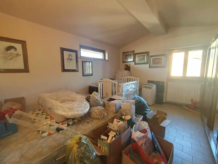 Immagine 76 di Casa semindipendente in vendita  a Capannori