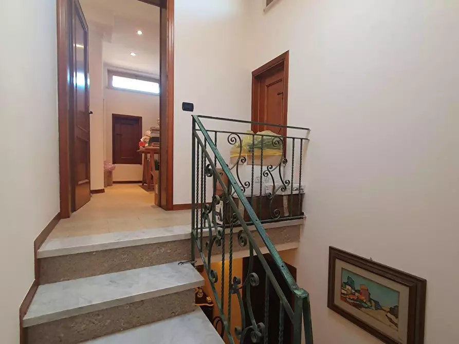 Immagine 72 di Casa semindipendente in vendita  a Capannori