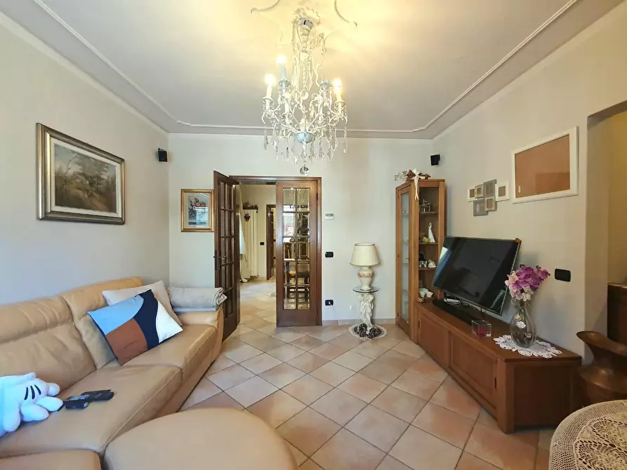 Immagine 8 di Casa semindipendente in vendita  a Capannori