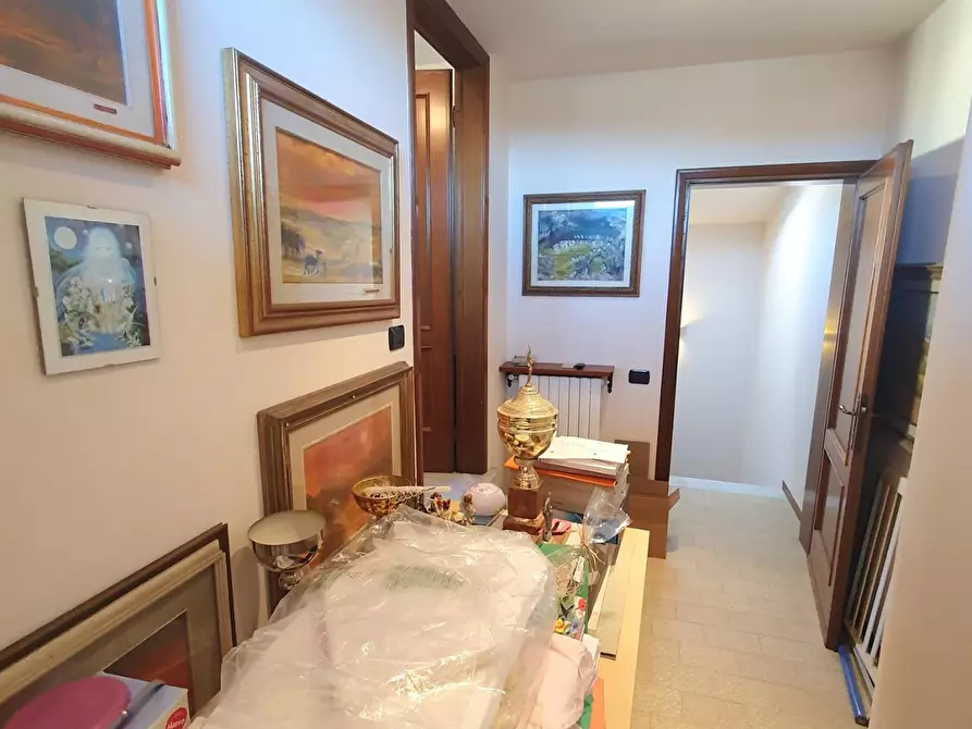 Immagine 75 di Casa semindipendente in vendita  a Capannori