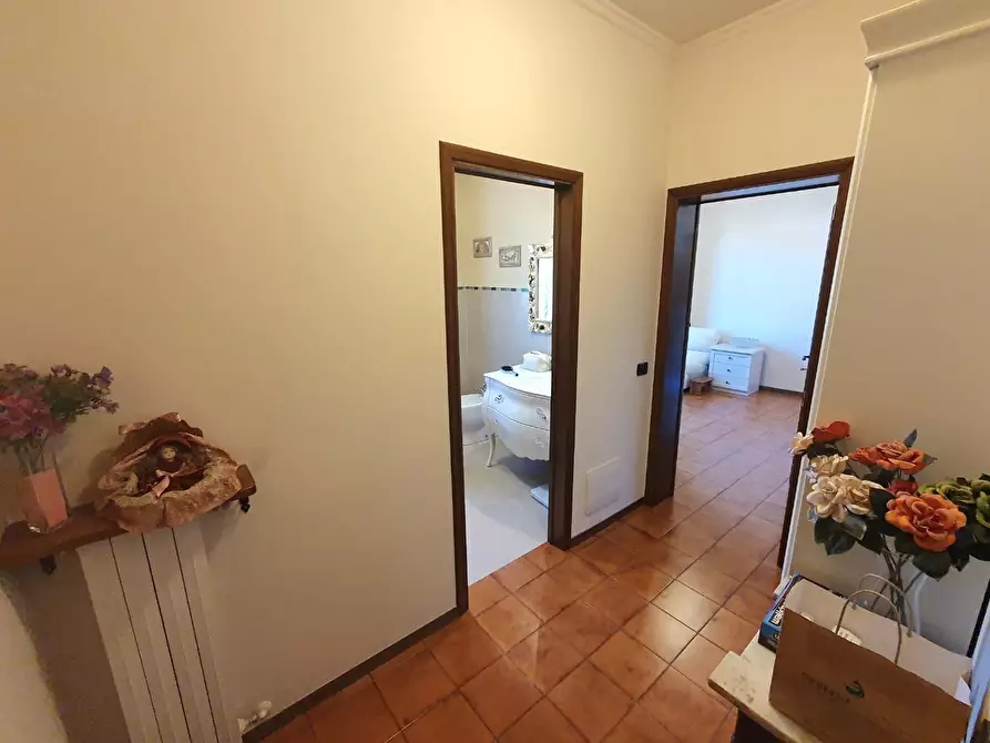 Immagine 61 di Casa semindipendente in vendita  a Capannori