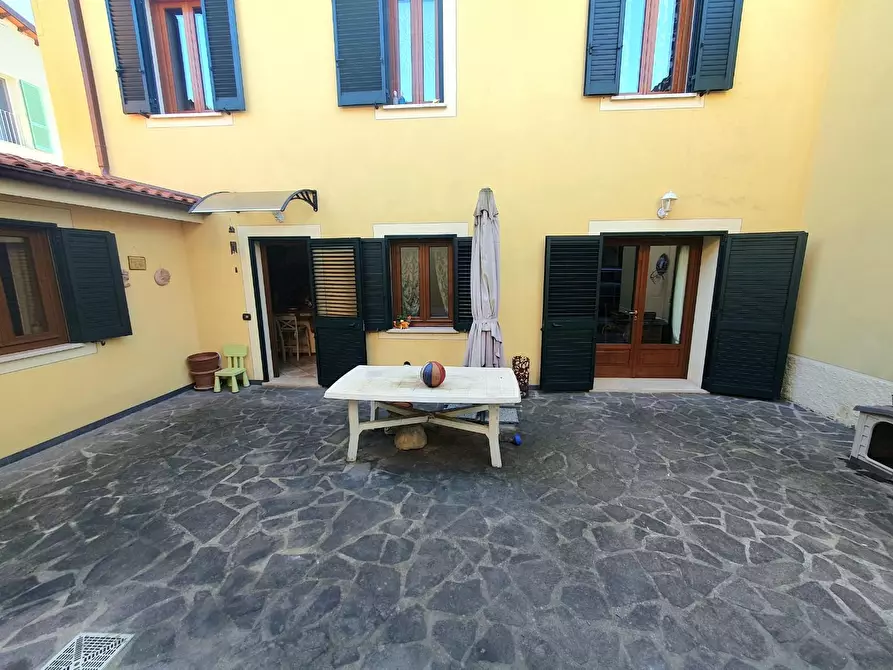 Immagine 82 di Casa semindipendente in vendita  a Capannori