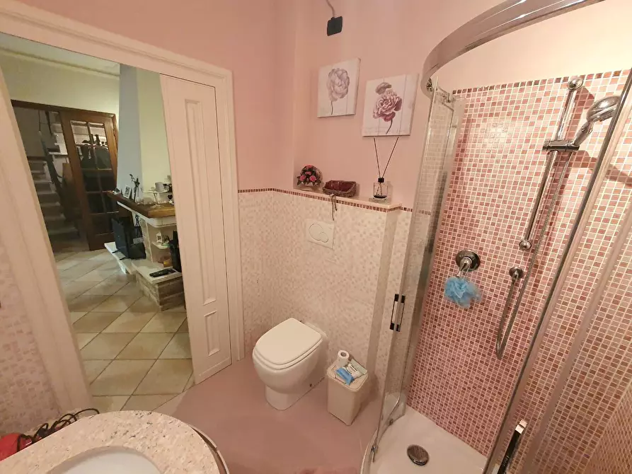 Immagine 24 di Casa semindipendente in vendita  a Capannori