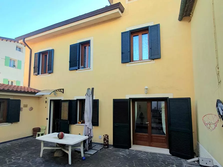 Immagine 84 di Casa semindipendente in vendita  a Capannori