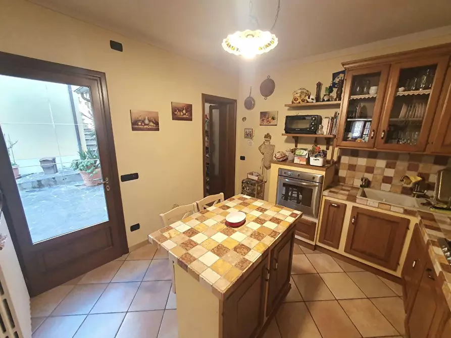 Immagine 37 di Casa semindipendente in vendita  a Capannori