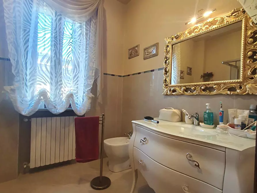 Immagine 64 di Casa semindipendente in vendita  a Capannori