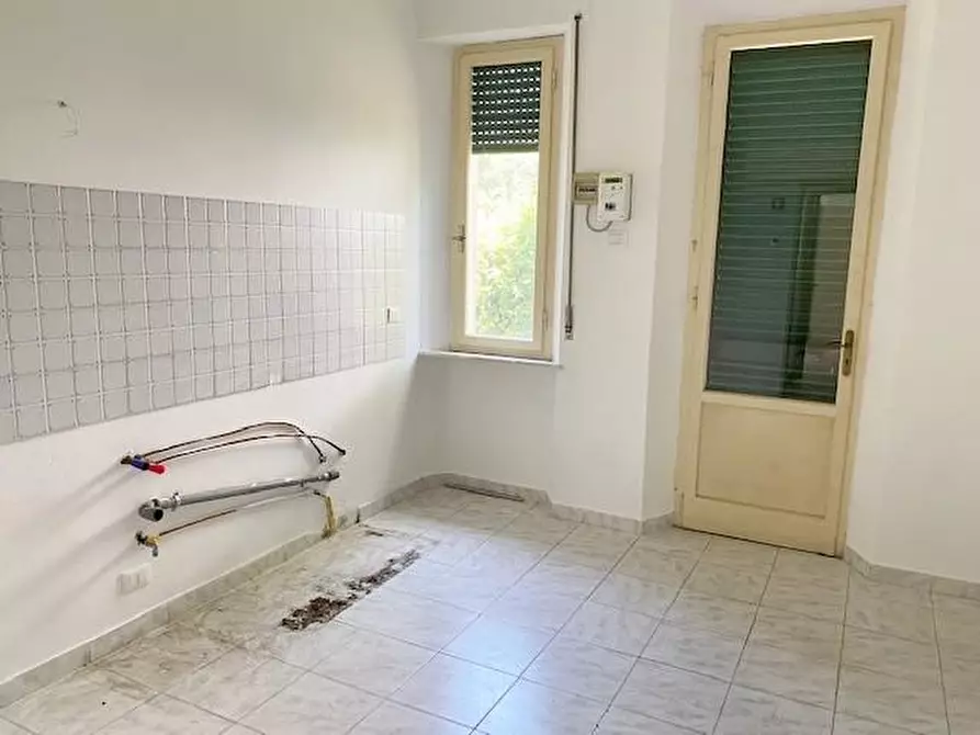 Immagine 8 di Villa in vendita  a Pisa