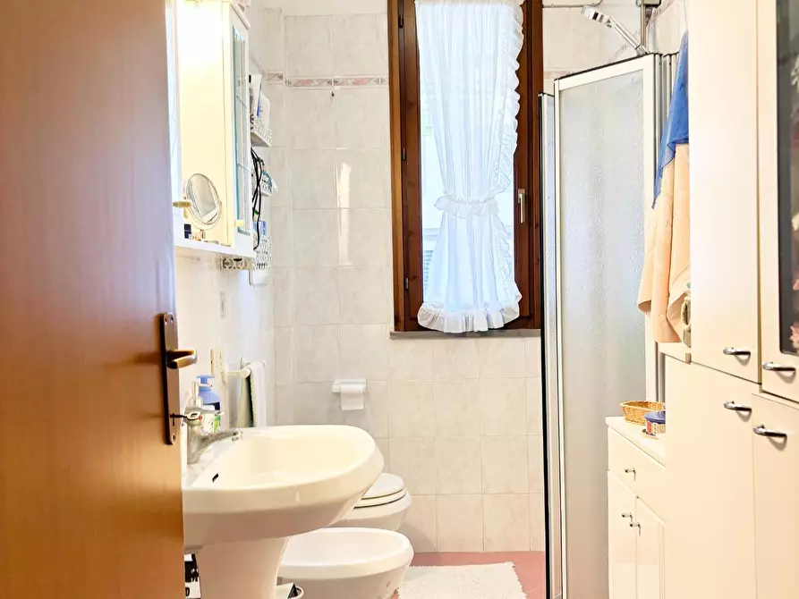 Immagine 18 di Appartamento in vendita  a Vinci