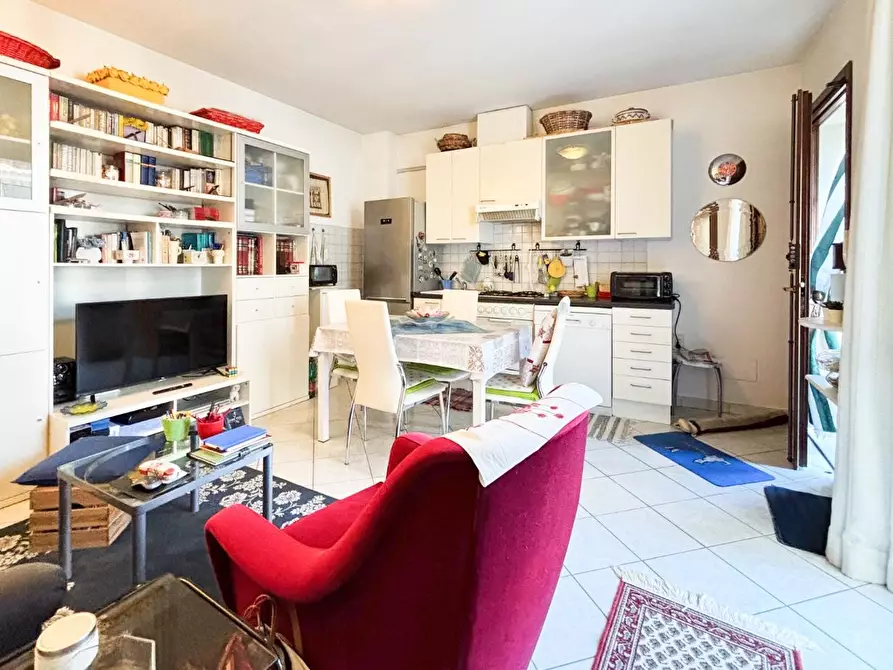 Immagine 4 di Appartamento in vendita  a Vinci