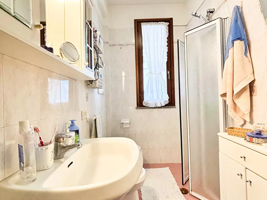 Immagine 17 di Appartamento in vendita  a Vinci