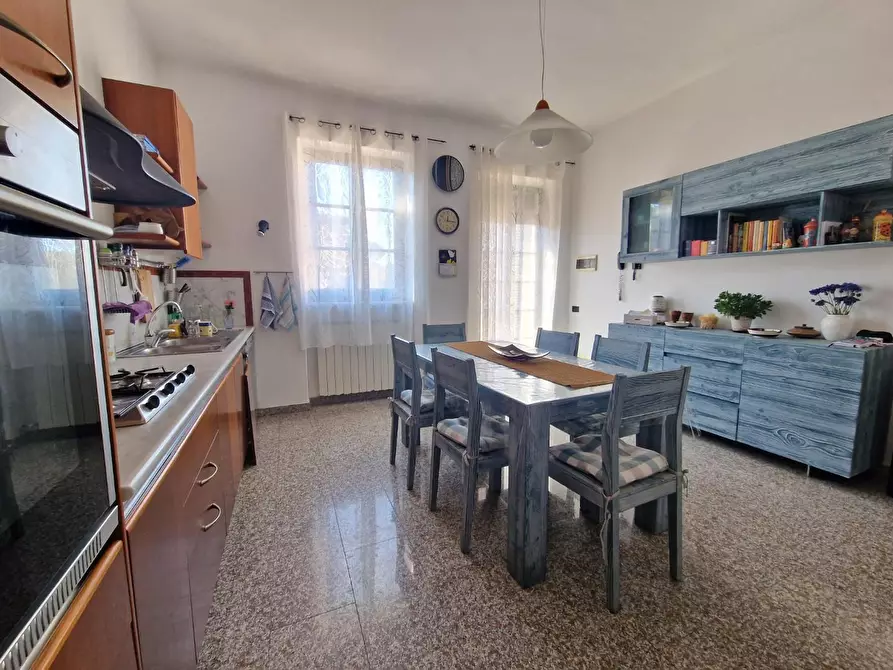 Immagine 24 di Appartamento in vendita  a Carrara