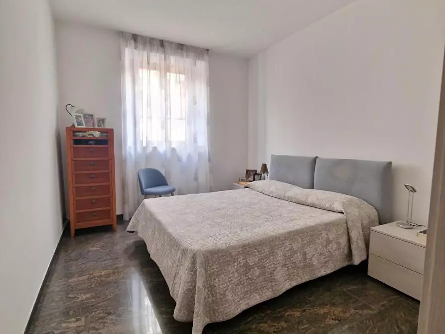 Immagine 12 di Appartamento in vendita  a Carrara