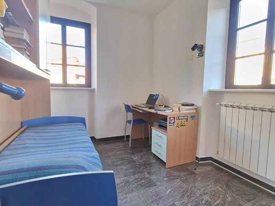 Immagine 7 di Appartamento in vendita  a Carrara