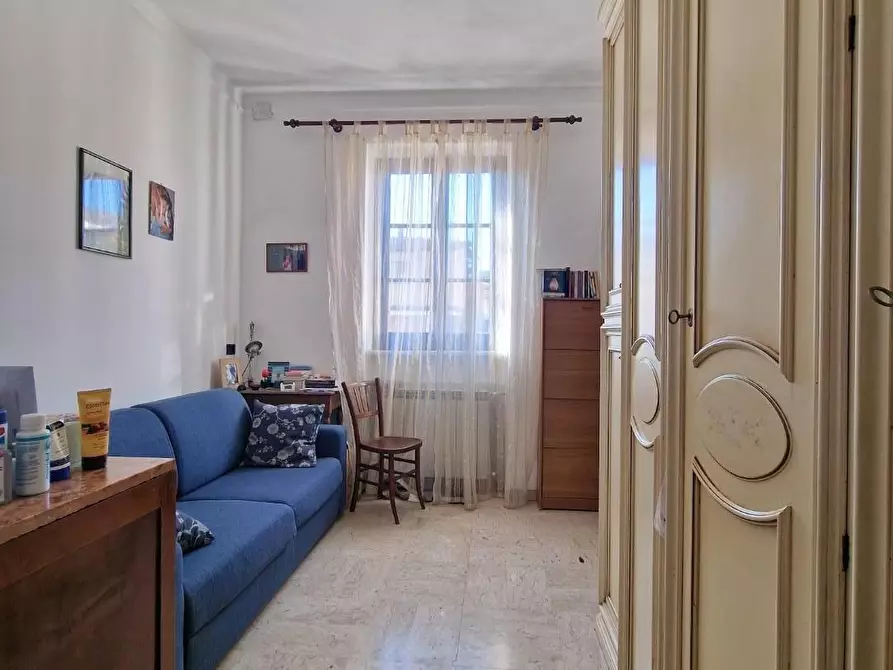 Immagine 14 di Appartamento in vendita  a Carrara