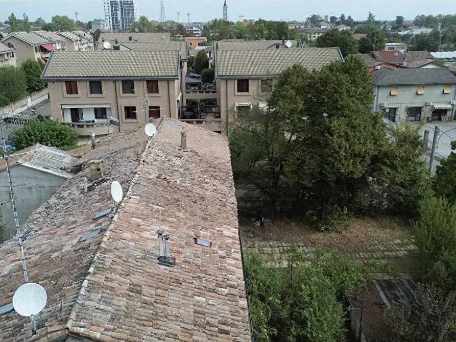 Immagine 13 di Casa semindipendente in vendita  a Sant'ilario D'enza