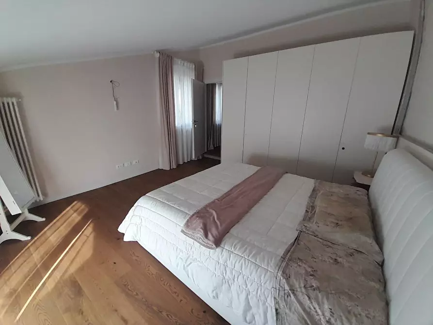 Immagine 40 di Terratetto in vendita  a San Giuliano Terme