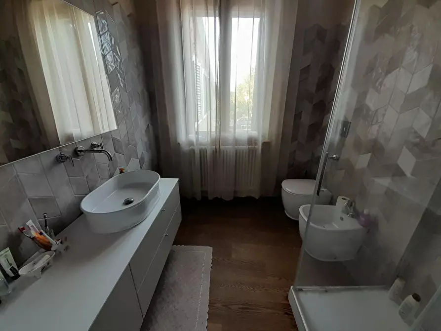 Immagine 36 di Terratetto in vendita  a San Giuliano Terme