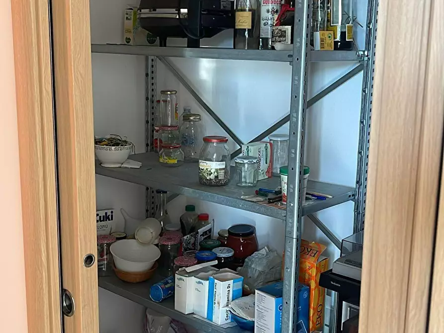 Immagine 31 di Appartamento in vendita  a Terricciola