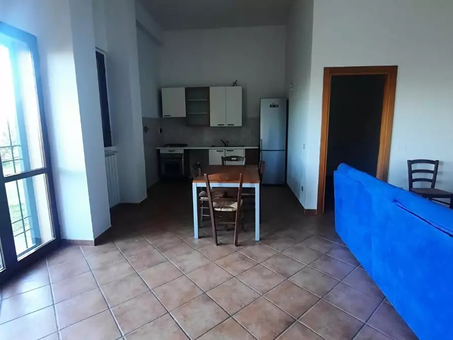 Immagine 2 di Appartamento in affitto  a Carmignano