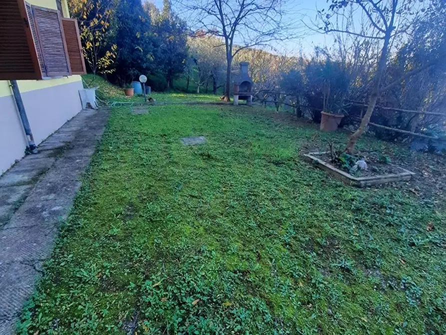 Immagine 8 di Appartamento in affitto  a Carmignano