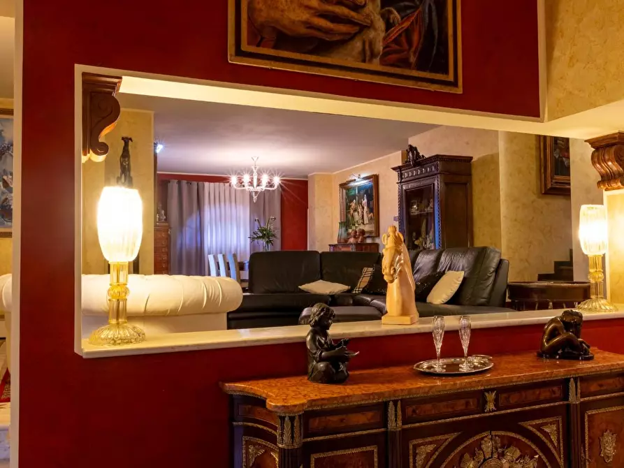 Immagine 32 di Villa in vendita  a San Miniato