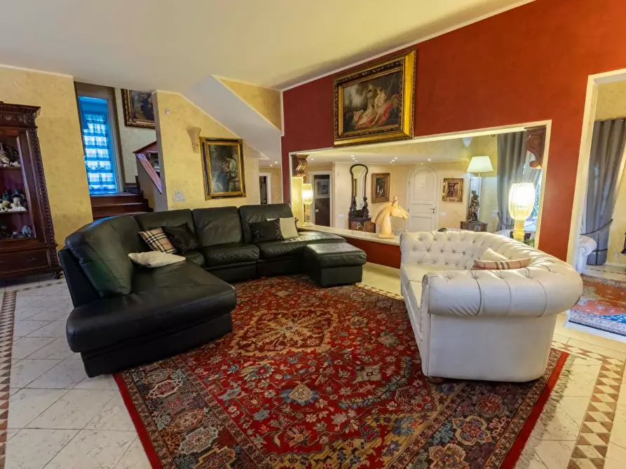 Immagine 41 di Villa in vendita  a San Miniato