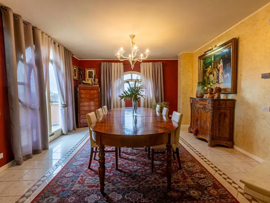 Immagine 40 di Villa in vendita  a San Miniato