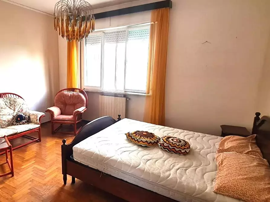 Immagine 9 di Appartamento in vendita  a Livorno