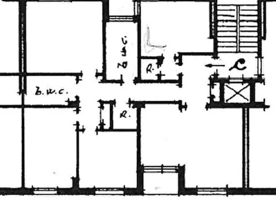Immagine 4 di Appartamento in vendita  a Livorno