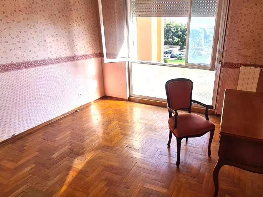 Immagine 12 di Appartamento in vendita  a Livorno