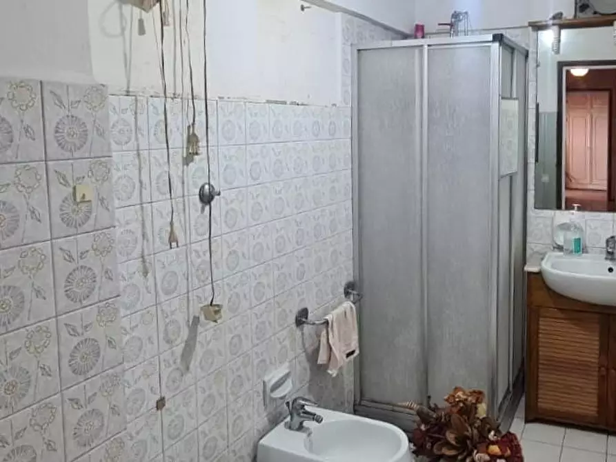 Immagine 19 di Appartamento in vendita  a Livorno