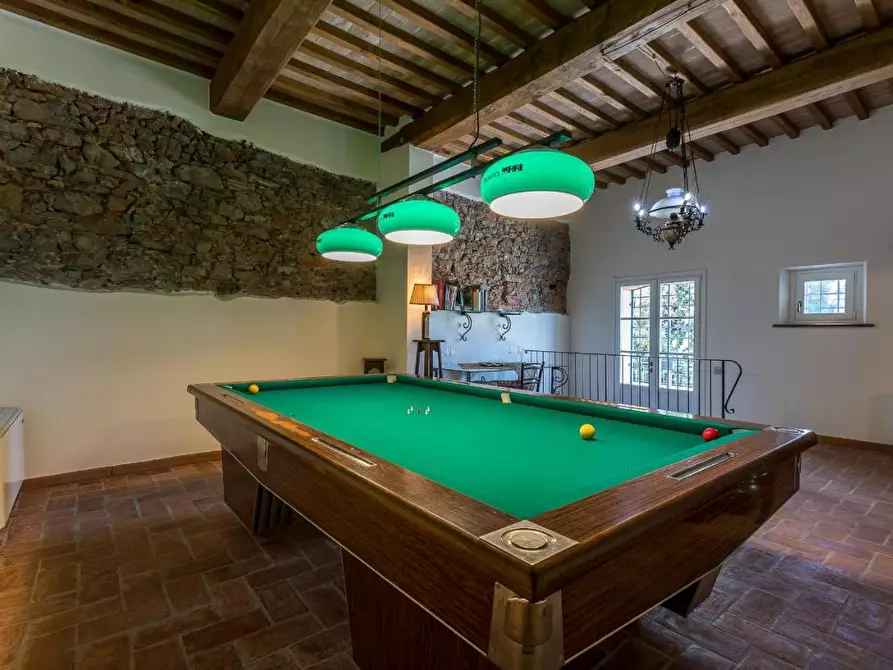 Immagine 6 di Villa in vendita  a Vecchiano