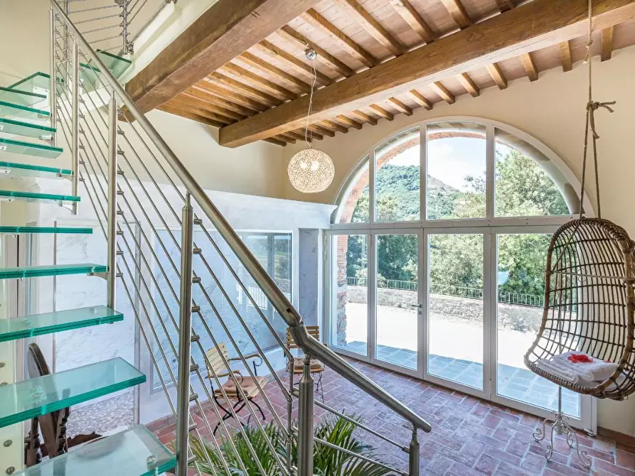 Immagine 28 di Villa in vendita  a Vecchiano