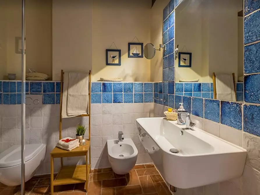 Immagine 12 di Villa in vendita  a Vecchiano