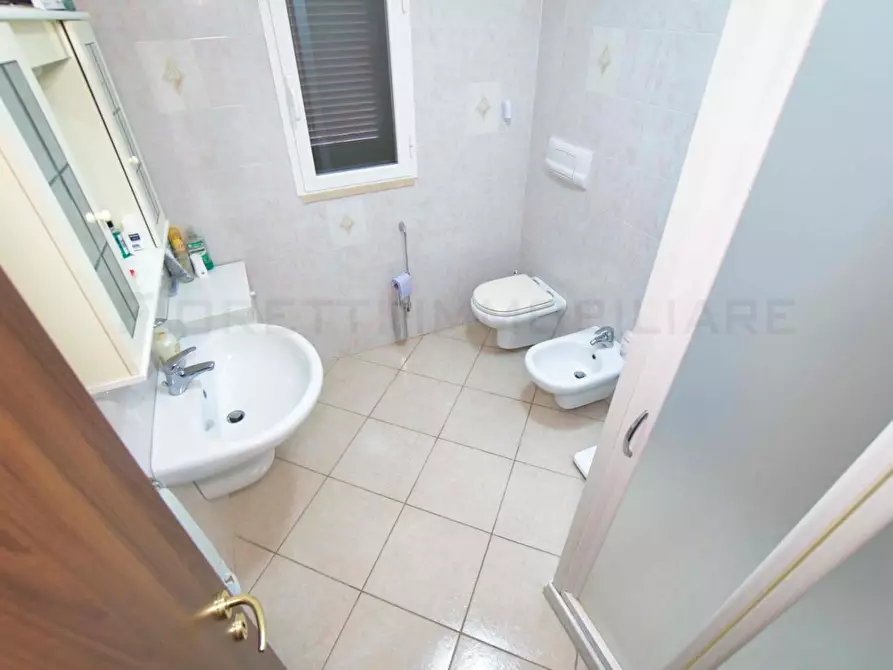 Immagine 12 di Casa indipendente in vendita  a Piombino