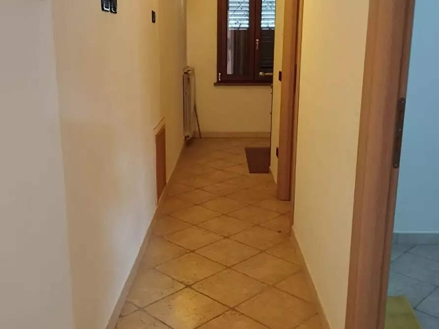Immagine 4 di Casa bifamiliare in vendita  a Cascina