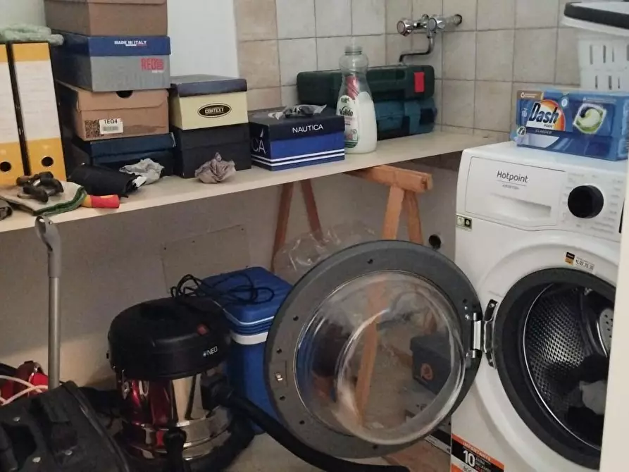 Immagine 10 di Casa bifamiliare in vendita  a Cascina