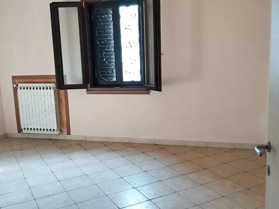 Immagine 6 di Casa bifamiliare in vendita  a Cascina