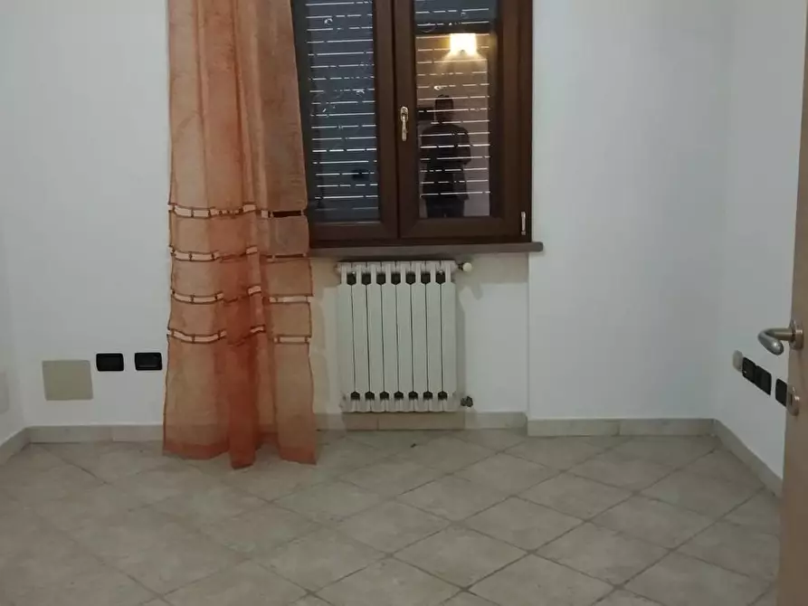 Immagine 3 di Casa bifamiliare in vendita  a Cascina