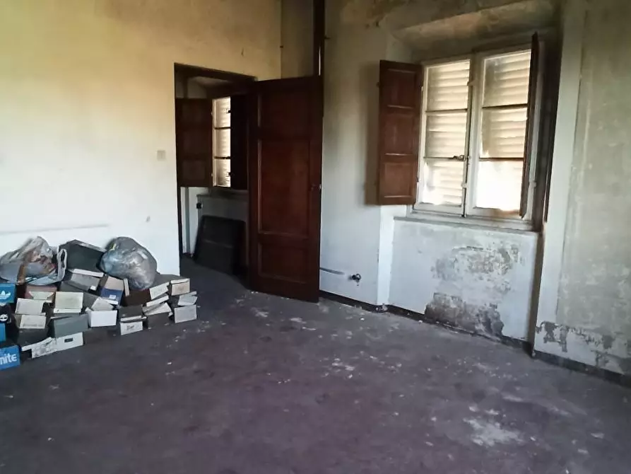 Immagine 33 di Casa indipendente in vendita  a Lucca