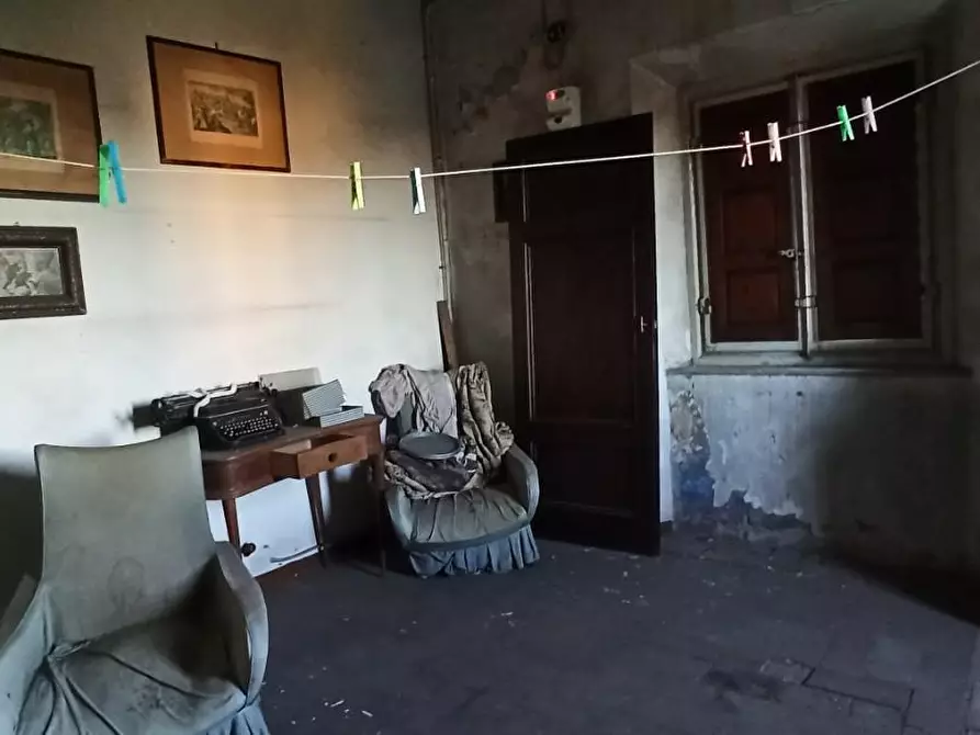 Immagine 37 di Casa indipendente in vendita  a Lucca