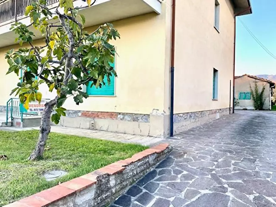 Immagine 1 di Casa semindipendente in vendita  a Buggiano