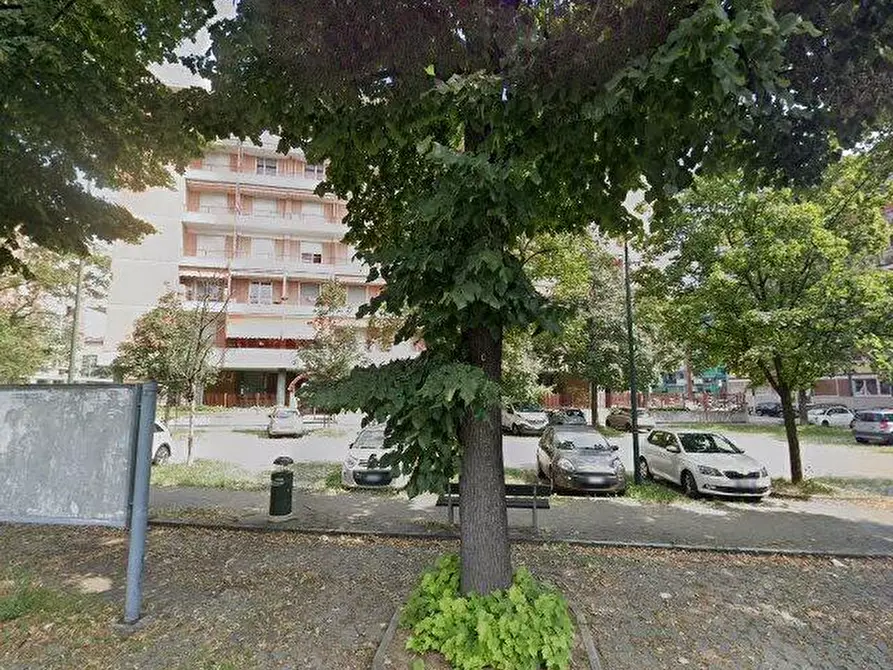 Immagine 1 di Appartamento in vendita  a Torino