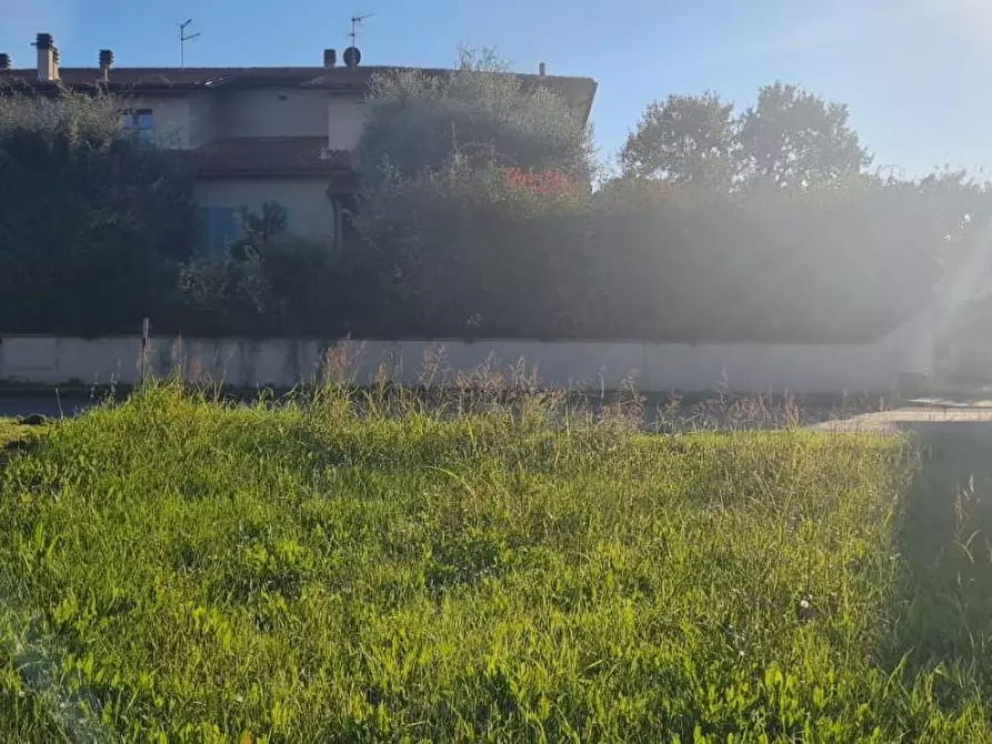 Immagine 10 di Terreno residenziale in vendita  a Capannoli