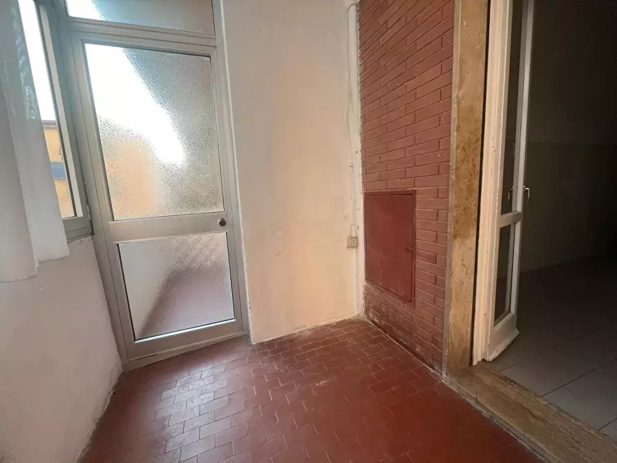 Immagine 4 di Appartamento in vendita  a Livorno