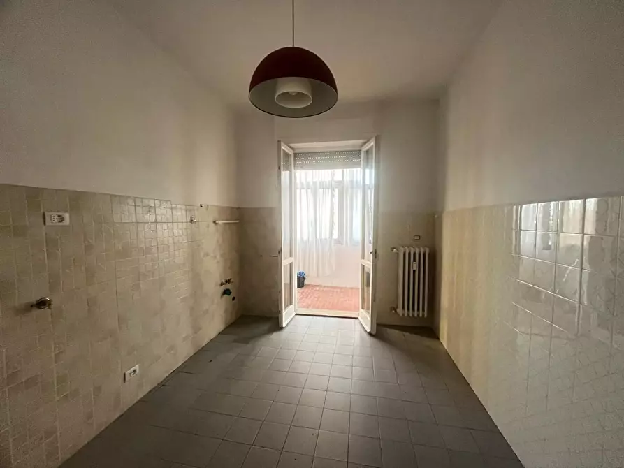 Immagine 2 di Appartamento in vendita  a Livorno