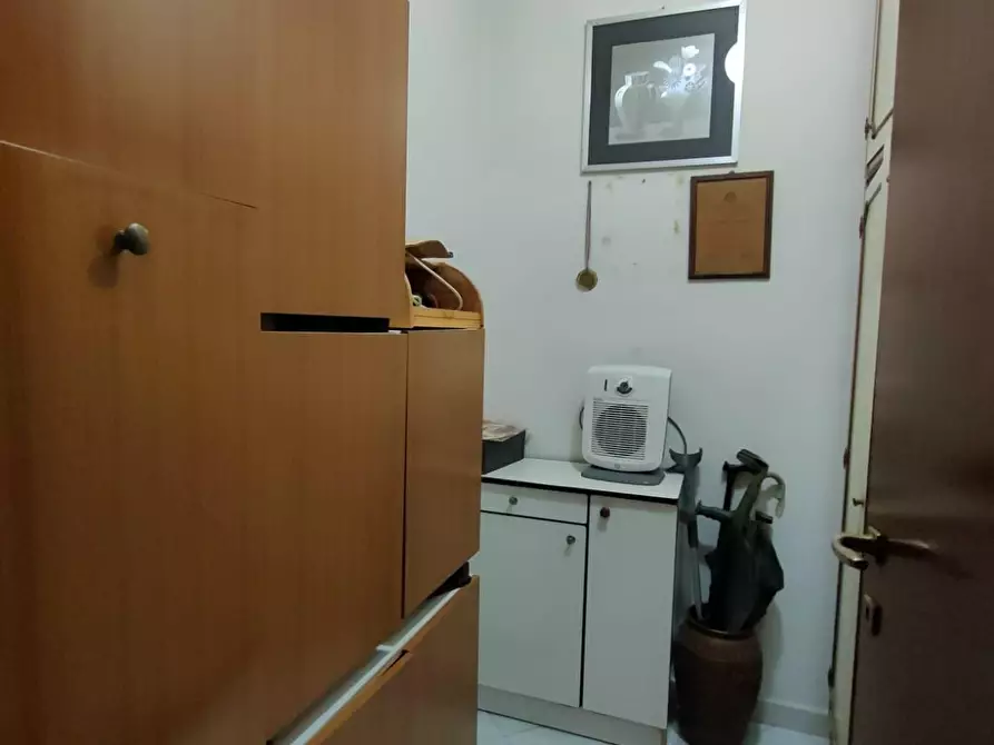 Immagine 13 di Appartamento in vendita  a Massa